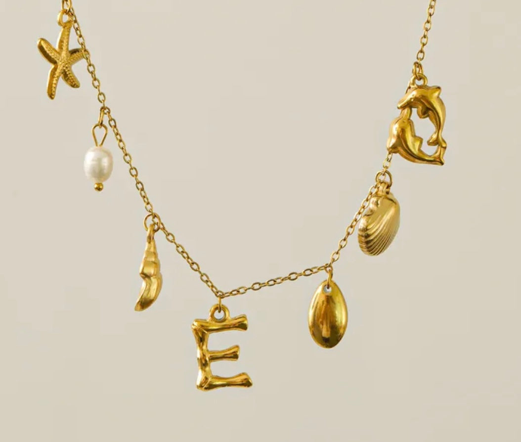 Colier Initial Gold