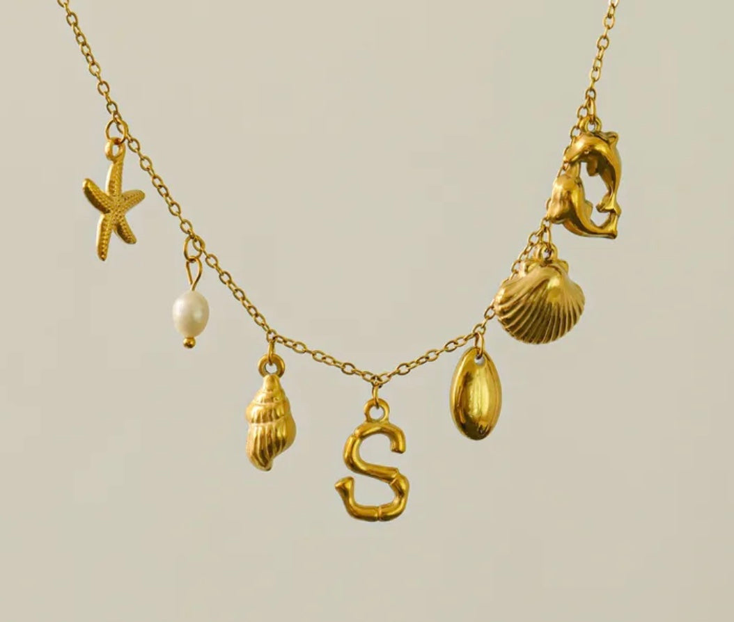 Colier Initial Gold